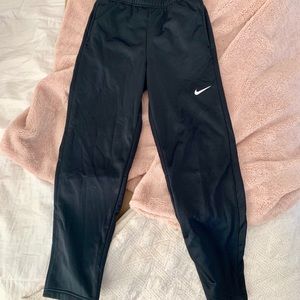 Boys Black Nike Sweats